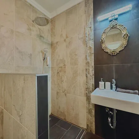 Azur 3 - Panoramic Escape