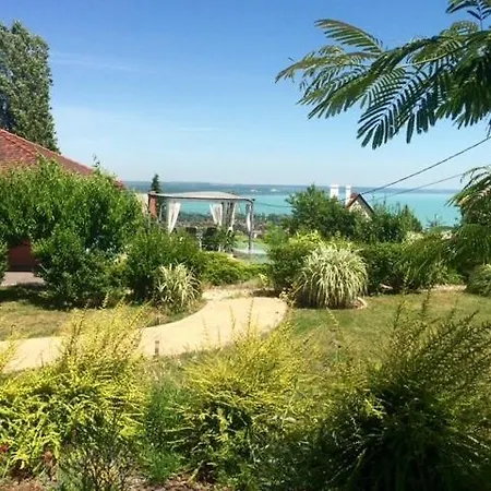 Azur 3 - Panoramic Escape شقة