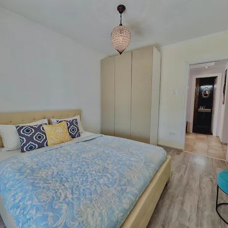 Azur 3 - Panoramic Escape