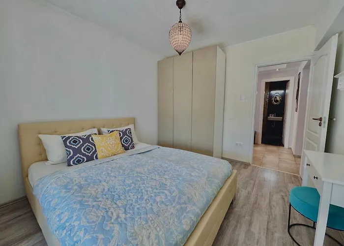 Azur 3 - Panoramic Escape